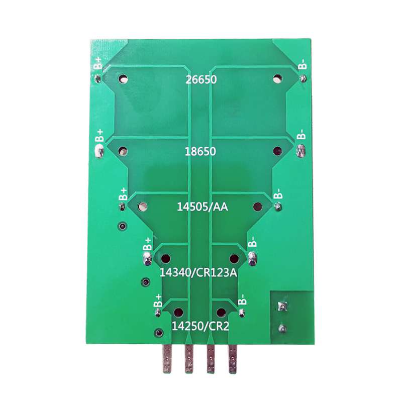 Accessoire test batterie universel 5-en-1 disponible chez ELECTRONIC SHOP